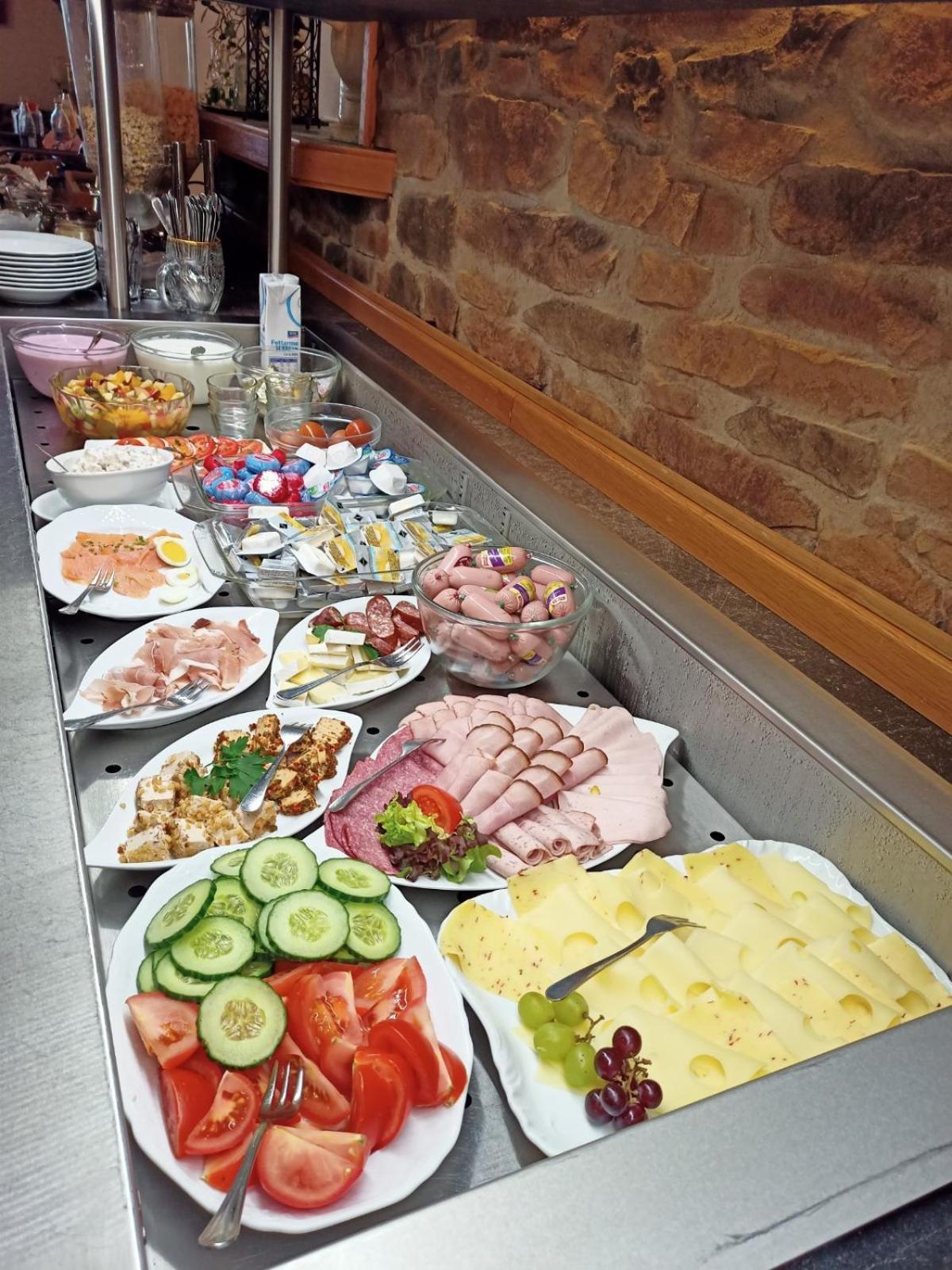 Hotel - Gasthof Erber Sinzing 외부 사진